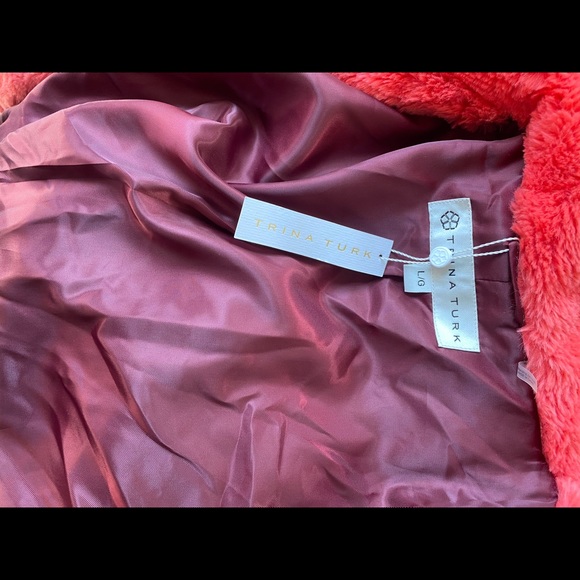 Trina Turk Blanche two tone faux fur coat LG PINK - Picture 5 of 7